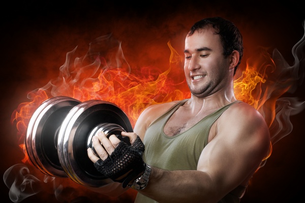 man overtraining lifting weights